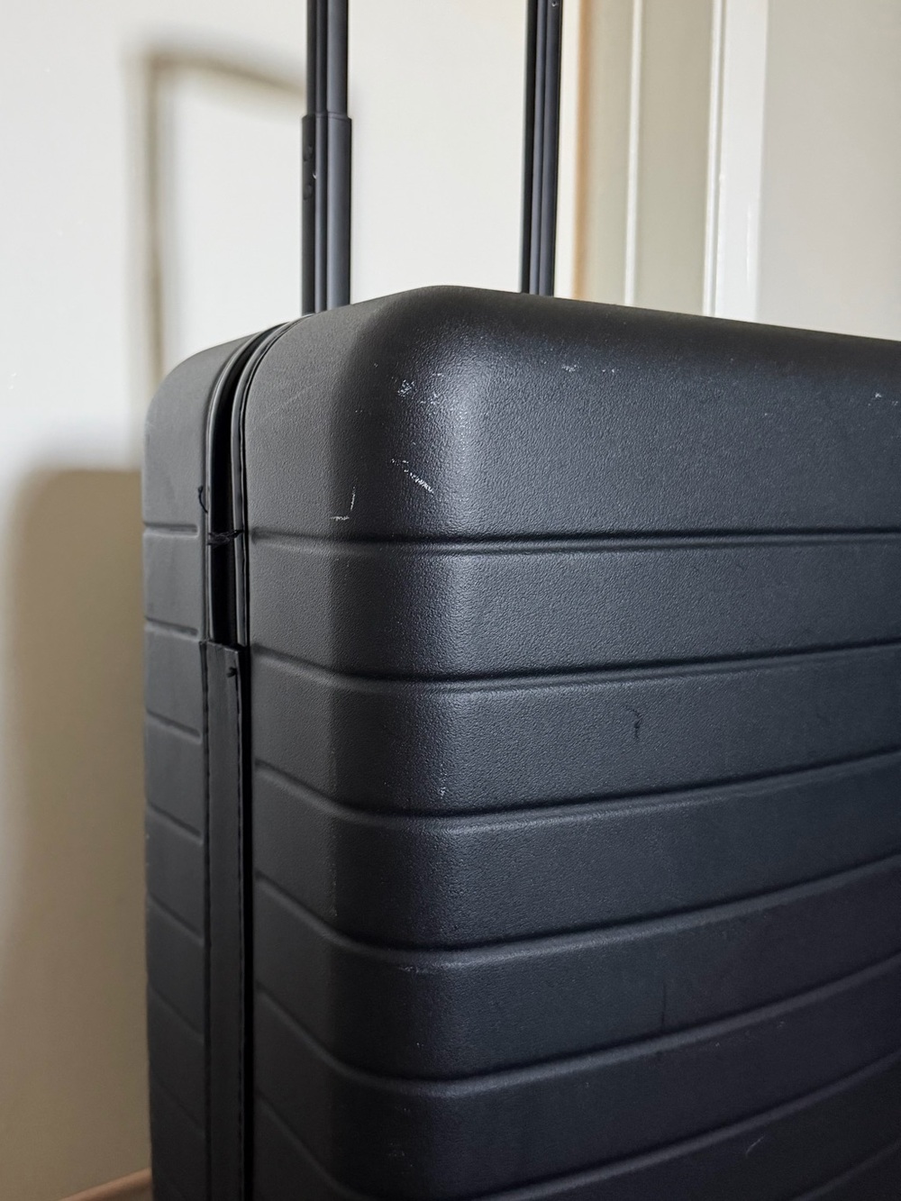 Away Black Carry-On Hardshell - Picture 6 of 10